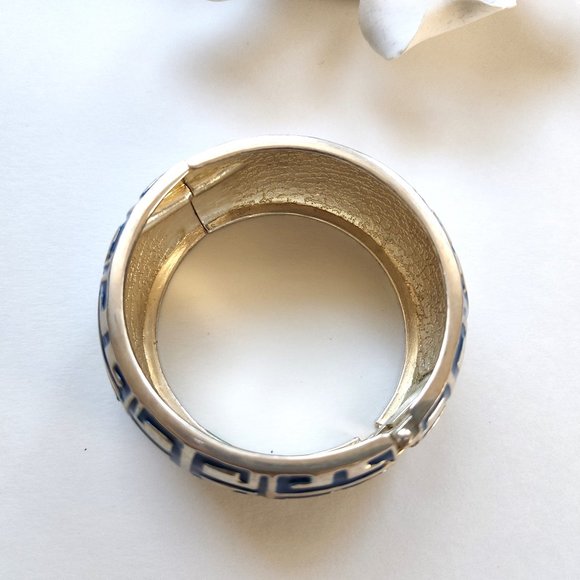 Givenchy Bracelet Blue Gold/Silver Vintage Hinged Wide Cuff 4G Retro - Picture 7 of 7